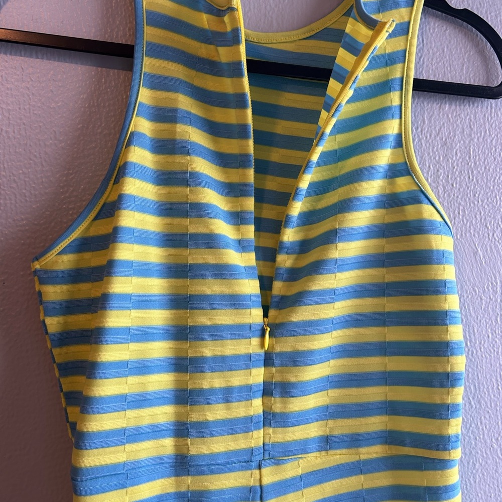 Fun playsuit 🌞 - Picture 2 of 3